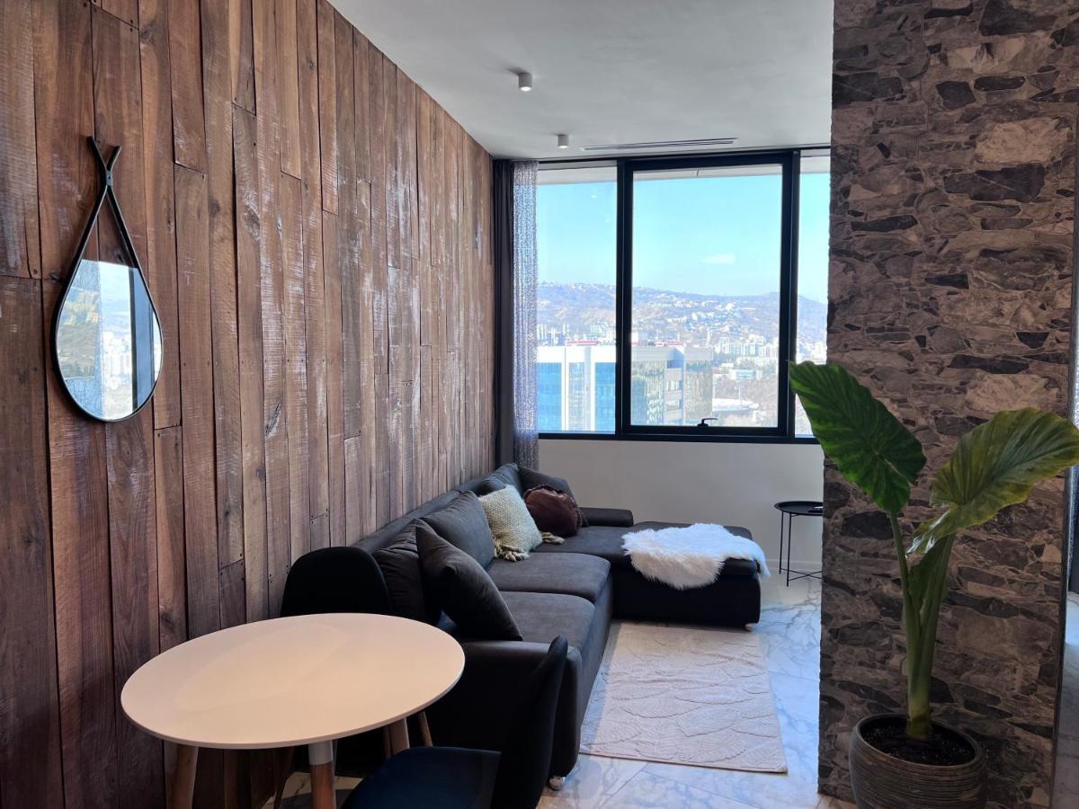 Apartment In Axis Towers, Tbilisi Business Center Экстерьер фото