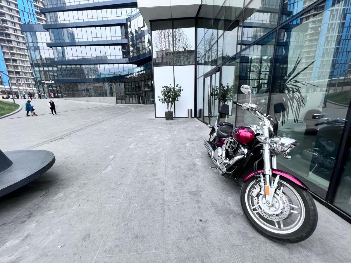 Apartment In Axis Towers, Tbilisi Business Center Экстерьер фото